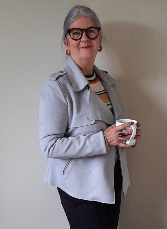 Hypnotherapist Lorraine McReight holding a mug